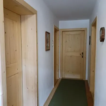 Haus Mesner Bed & Breakfast *